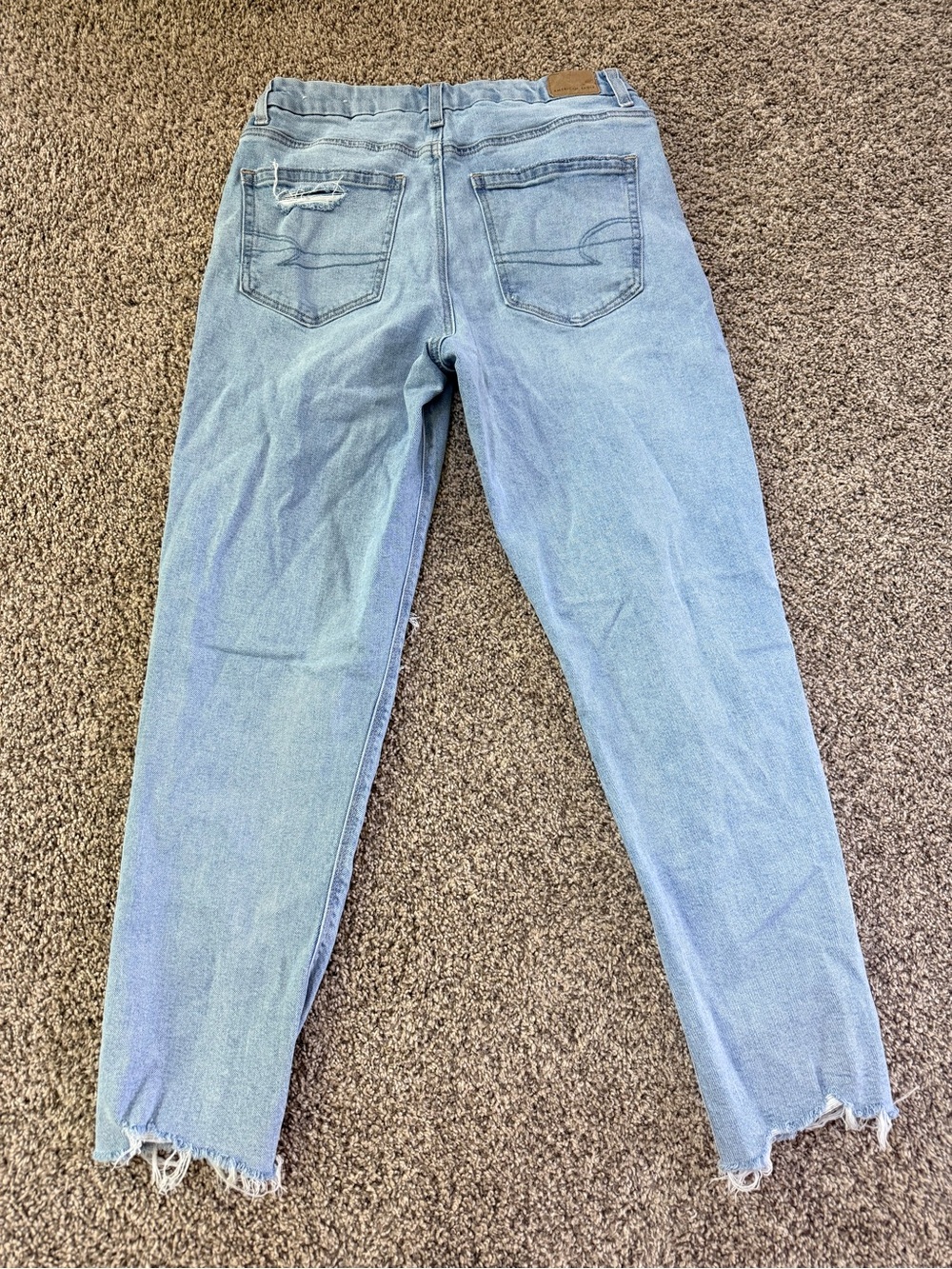 American Eagle Classic High-Rise Light Blue Women’s Jeans